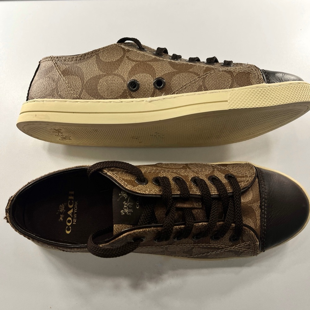 Coach Shoes, size 7 like new
